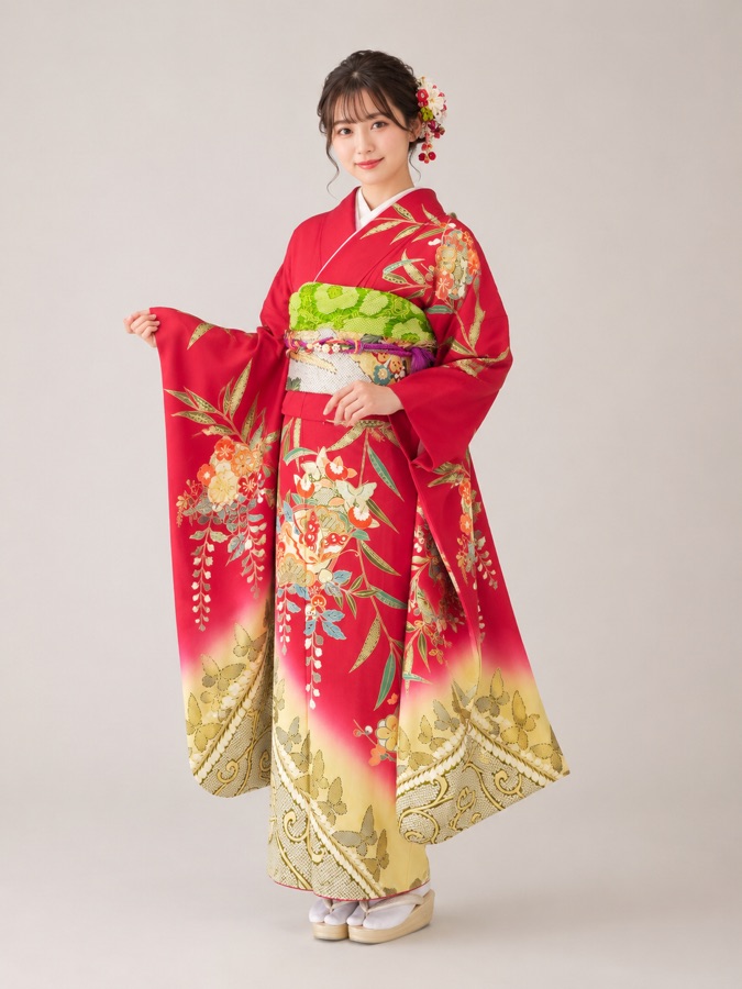 赤と金の振袖(藤の花)