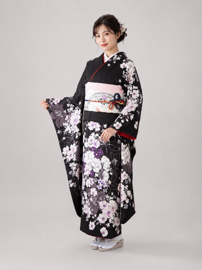 黒の振袖(桜柄)