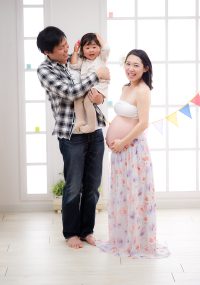 マタニティフォト　マタニティー　妊娠　妊婦　衣装　ウエディング　夫婦　家族　ドレス　カジュアル　狭山　所沢　入間　写真　
