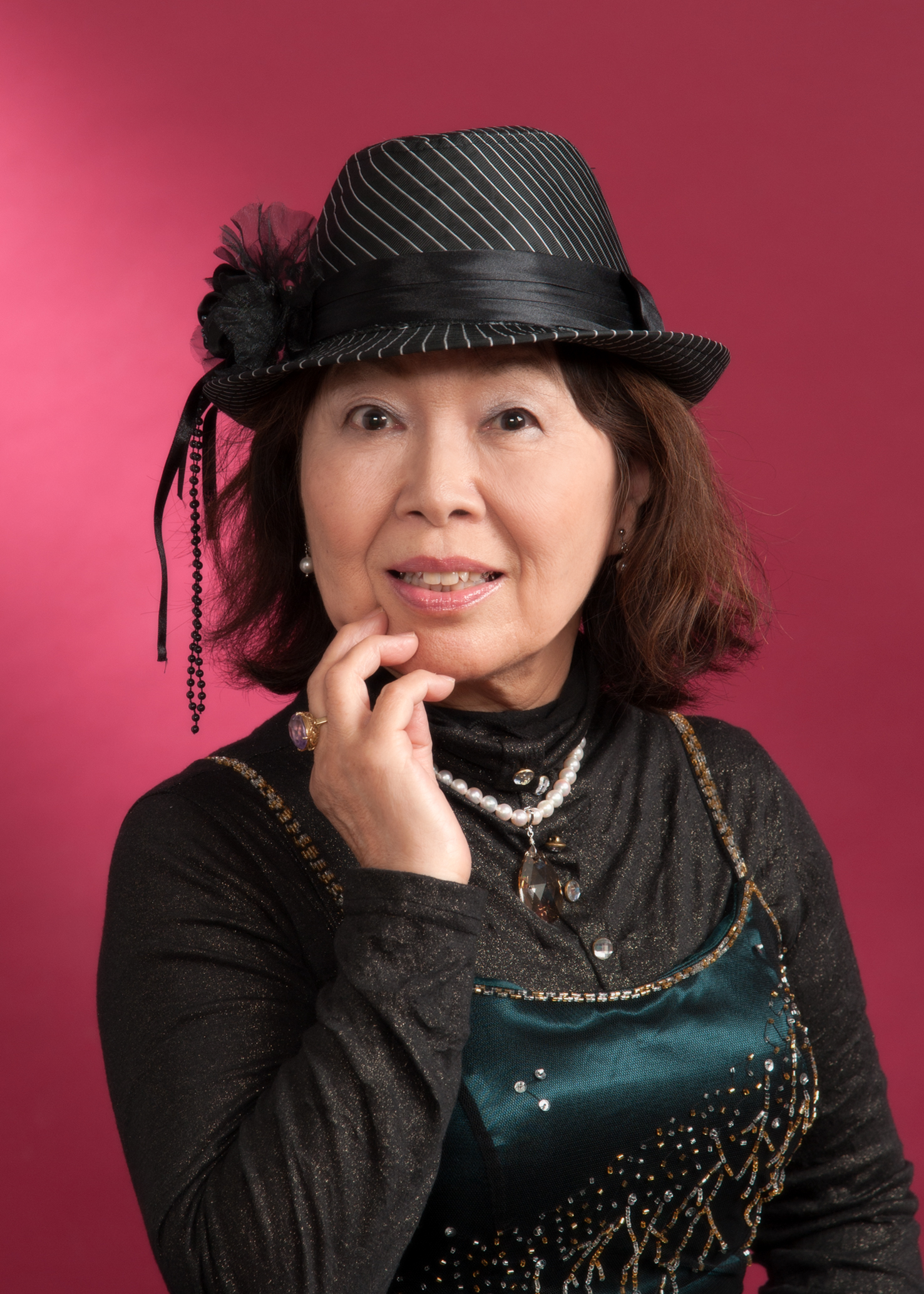 シニアフォト(帽子のおしゃれな女性)