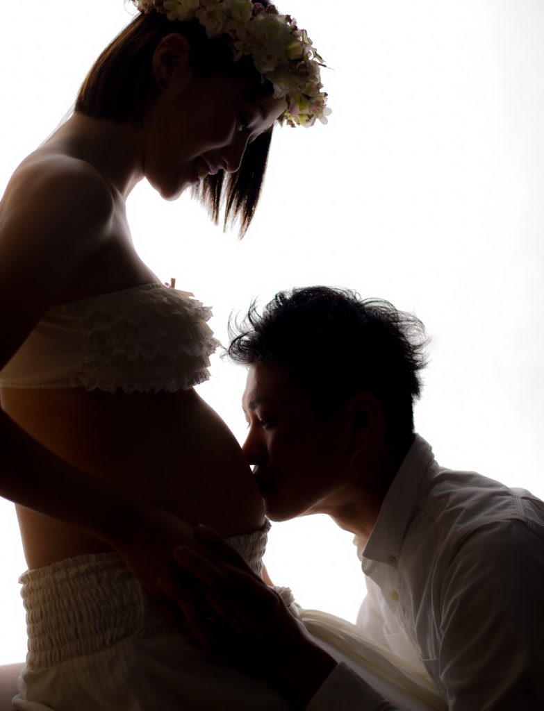 マタニティフォト　マタニティー　妊娠　妊婦　衣装　ウエディング　夫婦　家族　ドレス　カジュアル　狭山　所沢　入間　写真　