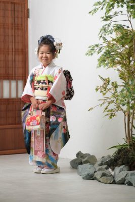 狭山市からお越し7歳七五三のAちゃん