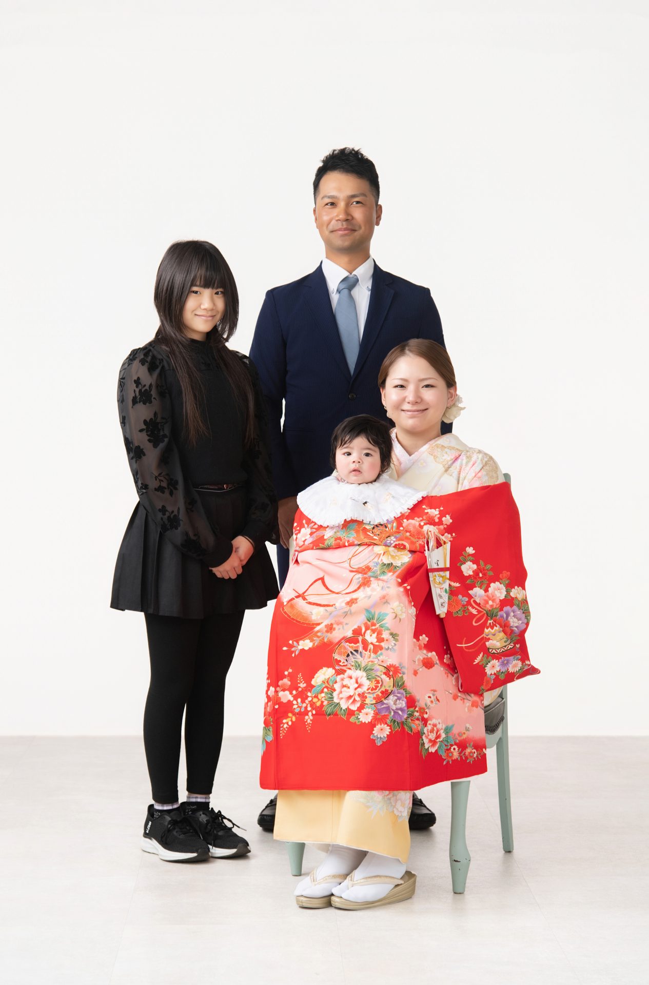 お宮参りの家族写真