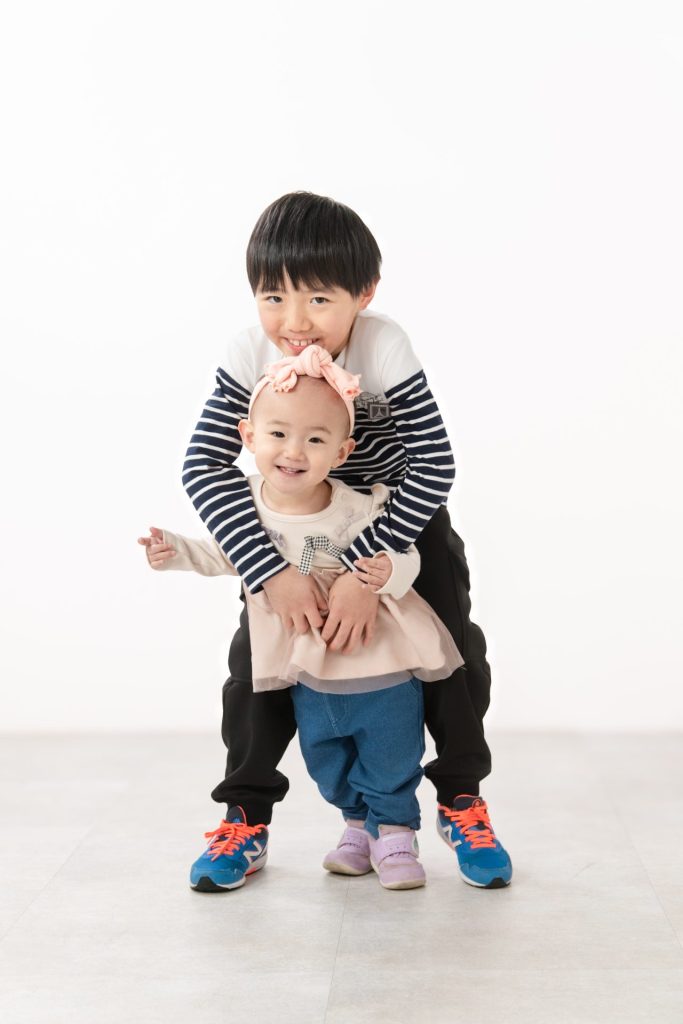 仲良しな兄妹ショット